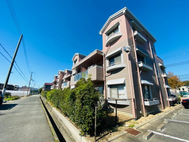 アグロスの外観