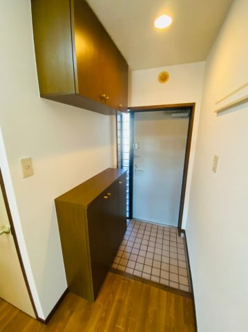 アグロスの玄関