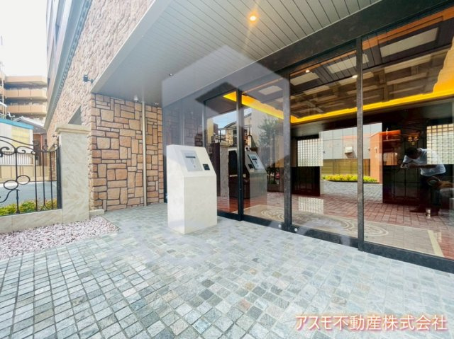 【エントランス】