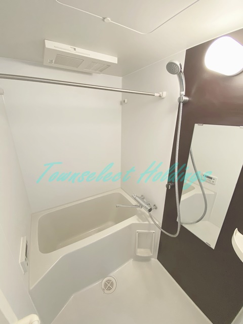 ライフゾーン藤沢の浴室|清潔感のあるお風呂です♪