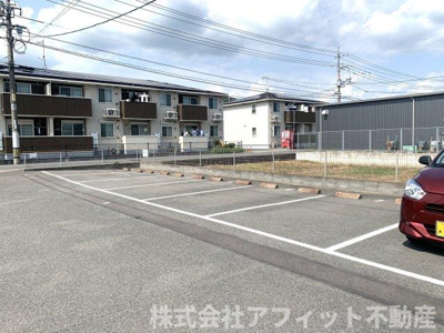 【駐車場】 | シャーメゾン津之郷