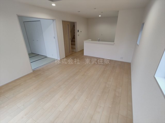 【居間・リビング】 | 寄居町露梨子　全8棟　6号棟 | リビング