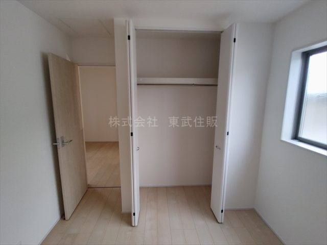 【収納】 | 寄居町露梨子　全8棟　6号棟 | 洋室5.34帖収納