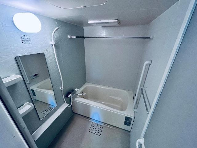 【玄関】 | ディモア　パレス | 玄関