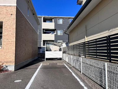 【外観】 | ディモア　パレス | 外観写真（昼）