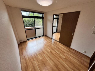 【内装】 | レジデンス住崎 | 洋室