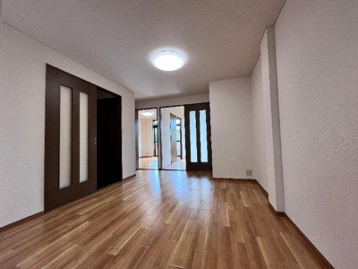 【居間・リビング】 | レジデンス住崎 | リビング