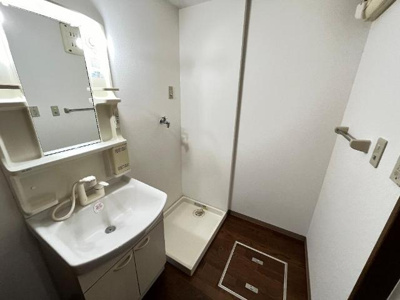 【洗面所】 | メゾン・ド・エレガンス | 洗面