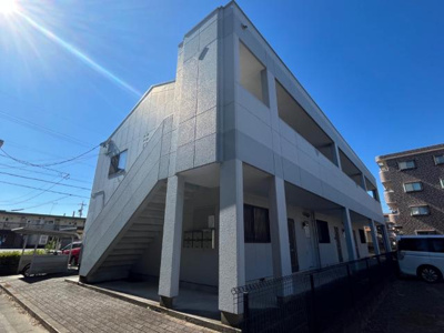 【外観】 | メゾン・ド・エレガンス | 外観写真（昼）