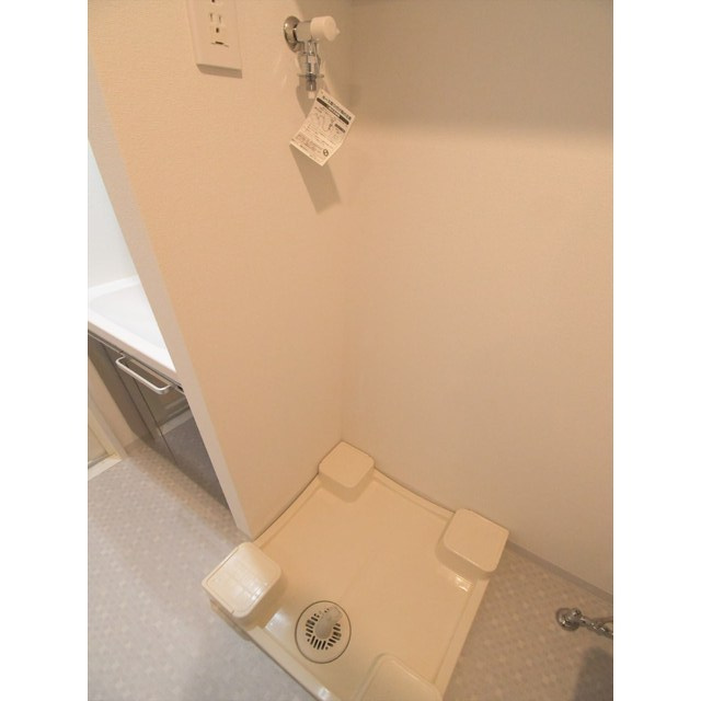 ＧＥＮＯＶＩＡ東中野ｓｋｙｇａｒｄｅｎのその他|室内洗濯機置場