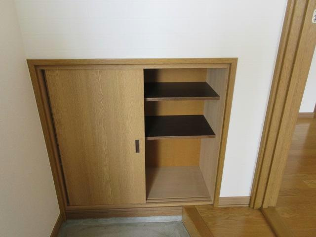 コーポ中村の玄関