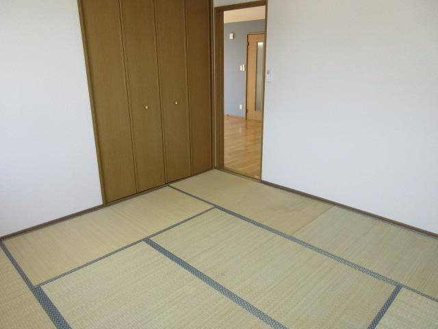 コーポ中村の居間・リビング