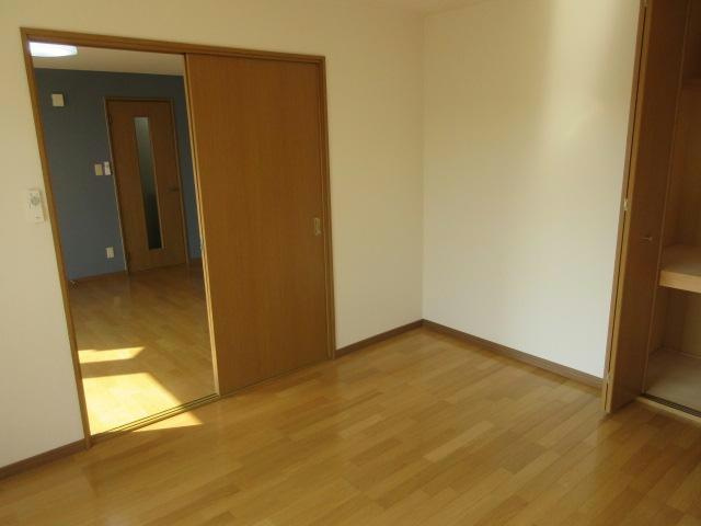 コーポ中村の居間・リビング