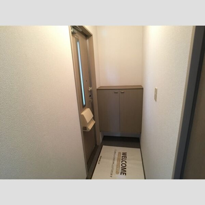 【玄関】 | ファミールハイツ B | 落ち着いた玄関です