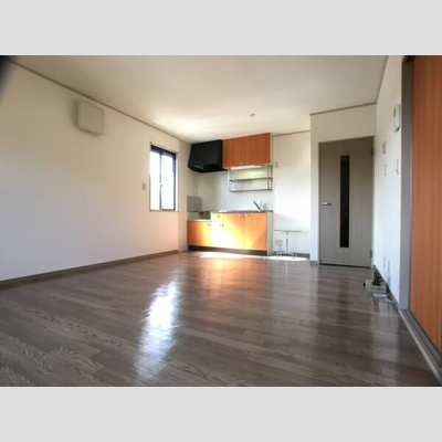 【居間・リビング】 | ファミールハイツ B | おしゃれな居間です