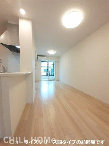 エアリー　ブルーム　Ｂの居間・リビング|当社、チルホームのHPもご覧ください(^^)/物件情報多数♪