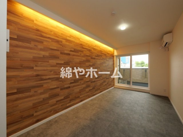 エスクード凪の居間・リビング|使いやすいリビングです