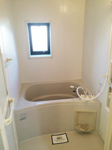 熊本市南区御幸笛田２丁目のアパートの浴室