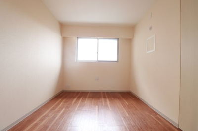 【寝室】 | GRATIA COURT