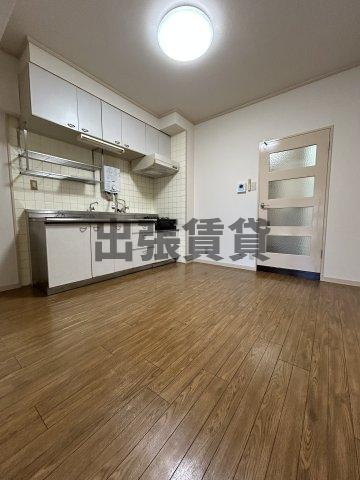 仲介手数料0円！！サンヴィラ花咲の居間・リビング