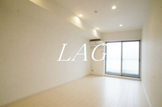 【居間・リビング】 | リブリ・カルミア | 洋室のお部屋です。