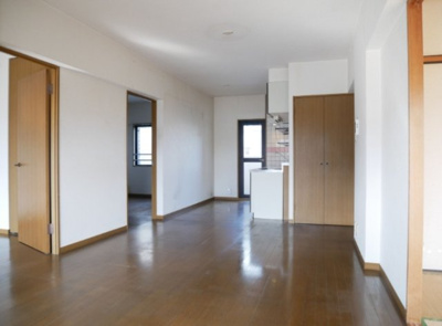 【居間・リビング】 | ファミール春日Ⅱ