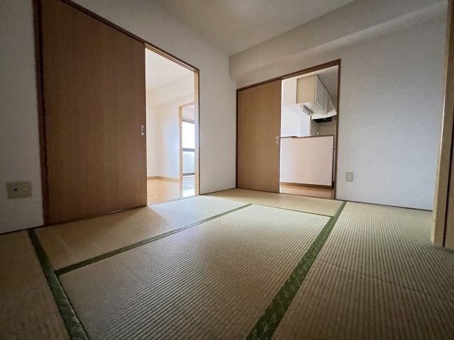 ルミエール稲葉の設備|使い勝手の良い和室もありますよ●