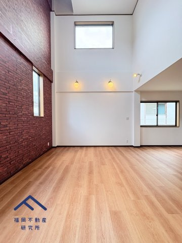 大野城市乙金東１丁目　戸建ての居間・リビング