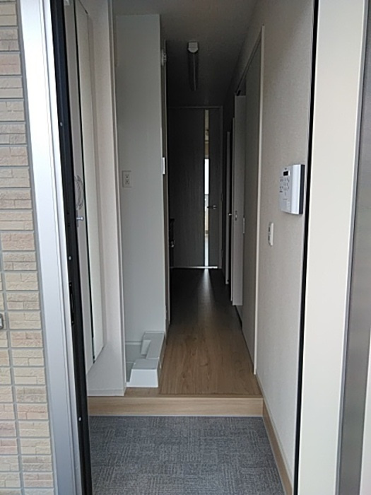 ウッドイン舳越の玄関