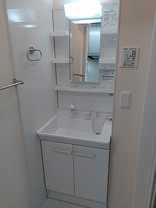 ウッドイン舳越の洗面所