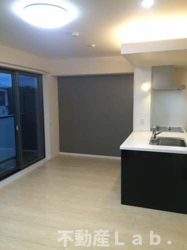 グレースガーデン田井島の居間・リビング