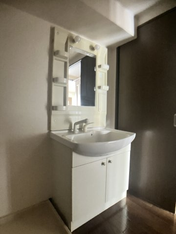 イーストピアの洗面所