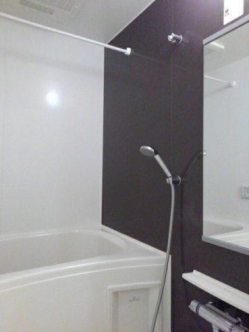 ブランボヌールの浴室|ゆったり過ごせるお風呂です