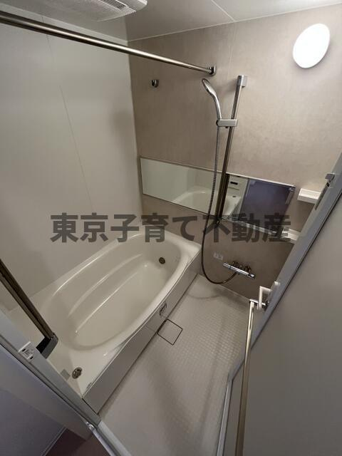 スプランディッド上野Ｎｏｒｔｈの浴室