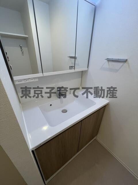 スプランディッド上野Ｎｏｒｔｈの洗面所