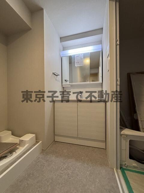 スプランディッド上野Ｎｏｒｔｈの洗面所