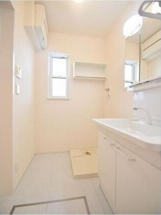 安城市桜井町戸建賃貸B棟　　刈谷市近郊の賃貸はクラスホーム刈谷店の洗面所