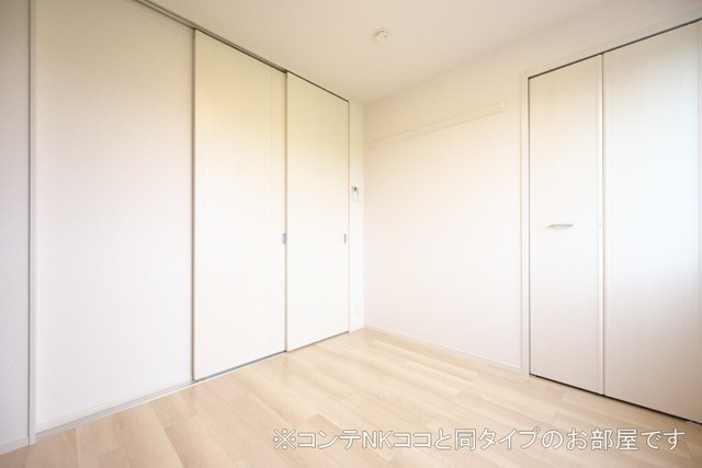 ヤングウッズ柏の葉Ⅰの内装|明るい室内です