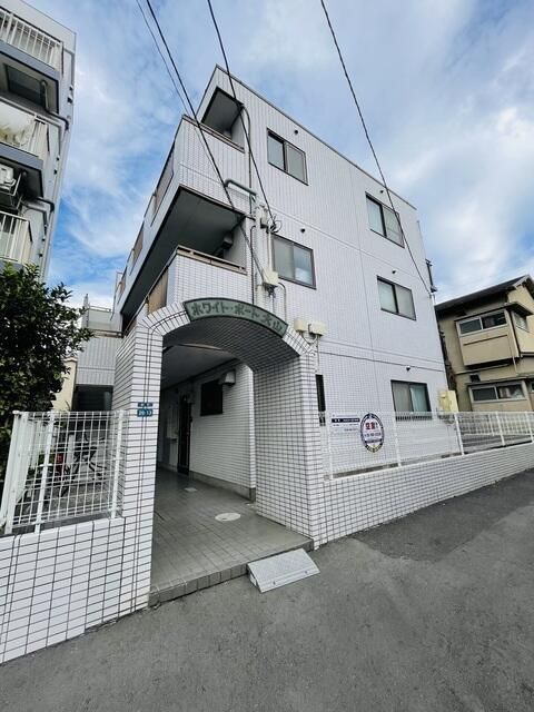 ホワイトポート大山