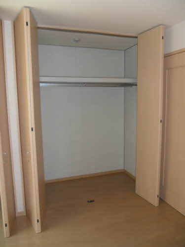 広島市南区向洋新町１丁目の賃貸マンションの収納|小物を収納するのに便利です