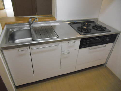 広島市南区向洋新町１丁目の賃貸マンションのキッチン|きれいなキッチンです