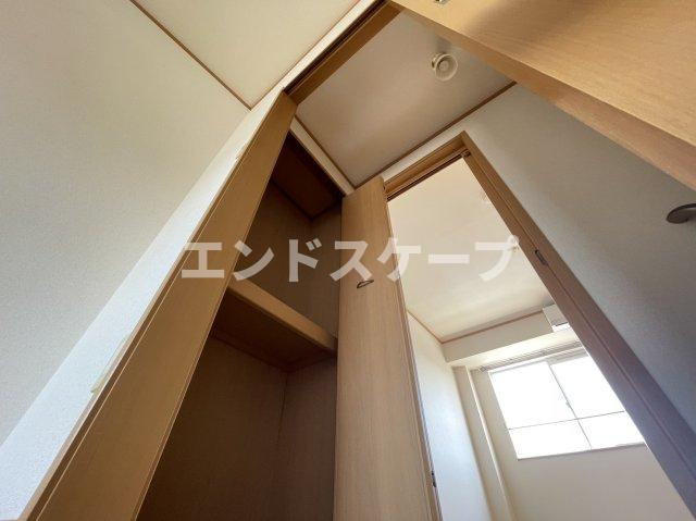 カリーノ・ローザＡの収納|高崎、前橋のお部屋探しはエンドスケープまで！お客様の理想お聞かせ下さい♪
