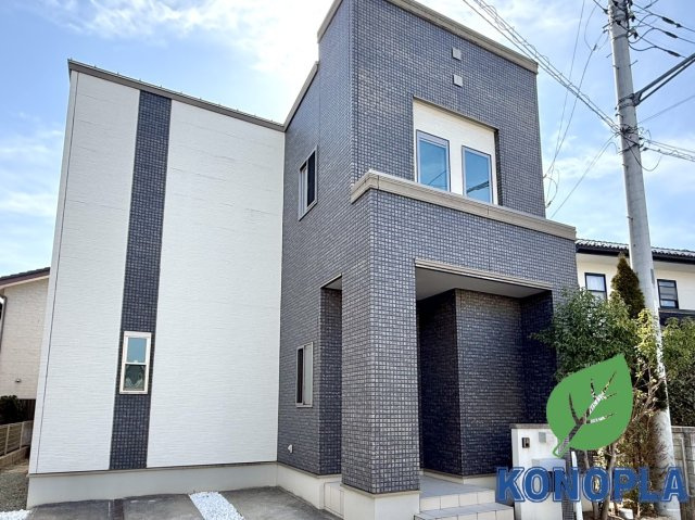 【中古戸建】前橋市下新田町の外観|■外観｜閑静な住宅街で始める新しい暮らし♪開放的な毎日をあなたへ(^^♪