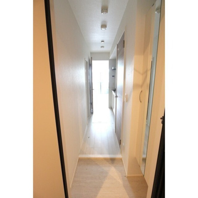 【玄関】 | ウィステリア島津山