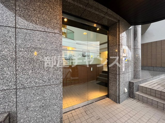 Ritzy本山のエントランス|清潔なエントランスです