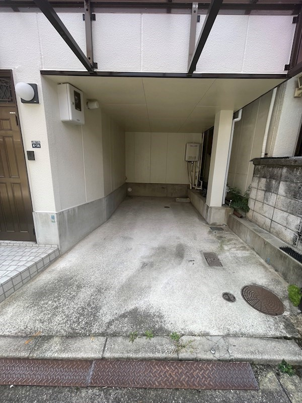 上沢通７丁目貸家の外観