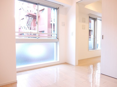 プライムアーバン笹塚の洋室|明るい洋室です