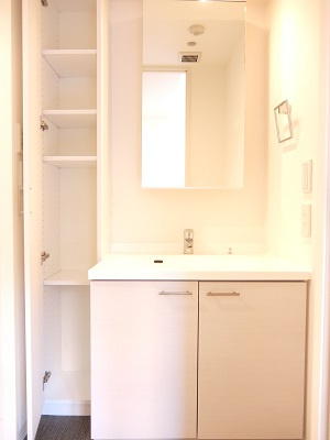 プライムアーバン笹塚の独立洗面台|朝の身支度には欠かせない独立洗面化粧台