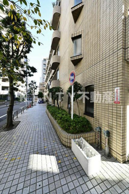 【エントランス】 | レジダンスイン・目黒 | 建物の内部です