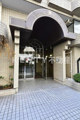 【エントランス】 | レジダンスイン・目黒 | ゆとりのあるエントランスです